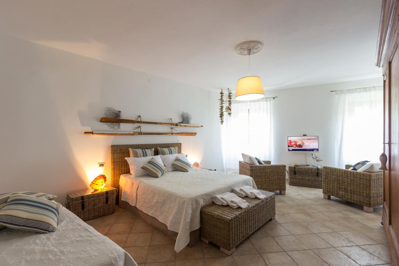 Abbaino Bed and Breakfast Massa  Esterno foto