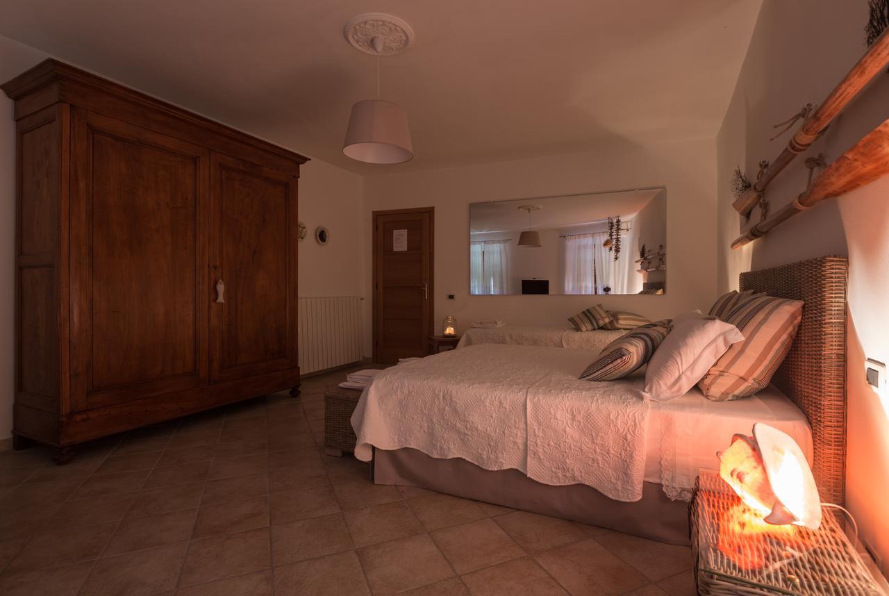 Abbaino Bed and Breakfast Massa  Esterno foto